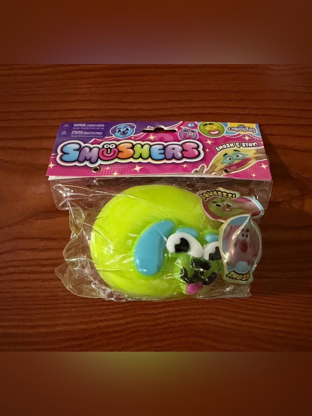 Orb Curiosities Smushers Squishy Toy Neon Green Dog